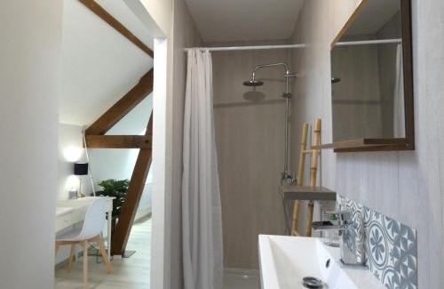 Belhomert-Guehouville Casa | Gîte pittoresque avec nature, Wi-Fi, BBQ et terrasse privée - FR-1-581-113