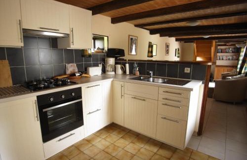 Les Champs-Geraux Casa | Gîte Pomme - Les Gîtes de la Lohuas