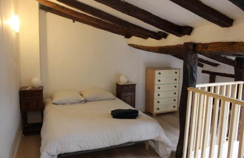 Buzet-sur-Baise Apartamento | Gîte proche canal La Conserverie