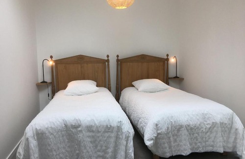Vroncourt Apartamento | Gîte rénové, 35 min de Nancy, près de châteaux, fibre, parking privé, idéal famille - FR-1-584-169