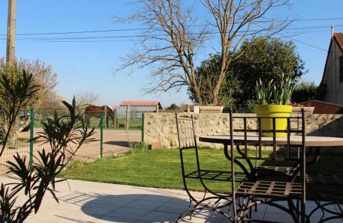 Barberier Casa | Gîte rénové avec cheminée, terrasse et jardin, proche de St Pourçain, idéal pour familles et animaux - FR-1-489-138