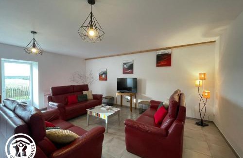 Le Bernard Casa | Gîte rénové avec jardin clos, proche plages, Wifi, parking pour voiture électrique - FR-1-426-164