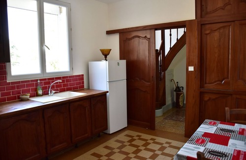 Mauzac-et-Grand-Castang Cabaña | Gîte-Familiar-Baño en la habitacion-Vista al campo