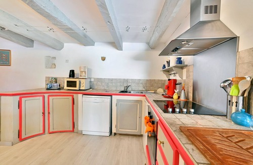 Lussan Apartamento | Gîte Romy - Gîte avec piscine partagée
