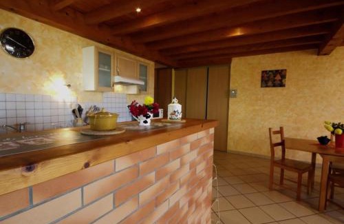Saint-Heand Casa | Gîte rural 2 chambres avec jardin, terrasse, wifi, animaux acceptés - FR-1-496-130
