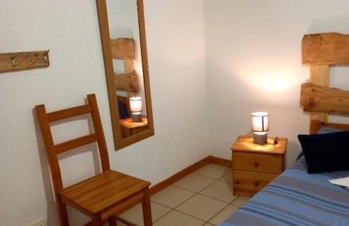 Saint-Heand Casa | Gîte rural 2 chambres avec jardin, terrasse, wifi, animaux acceptés - FR-1-496-130