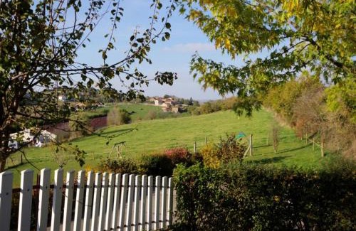 Saint-Heand Casa | Gîte rural 2 chambres avec jardin, terrasse, wifi, animaux acceptés - FR-1-496-130