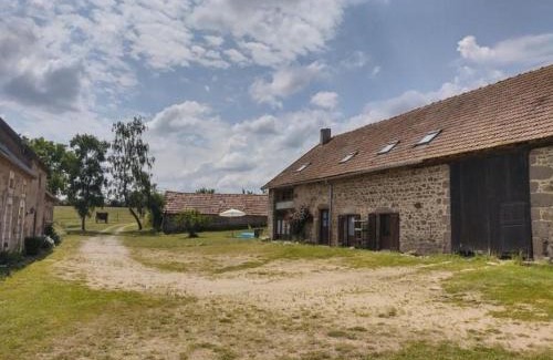 Saint-Bonnet-de-Four Casa | Gîte rural avec animaux, Wi-Fi, parking, proche nature - FR-1-489-561