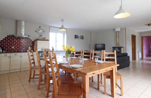 Landisacq Casa | Gîte rural avec jardin, 5 chambres, équipements inclus, idéal pour vacances nature et randonnées - FR-1-497-167