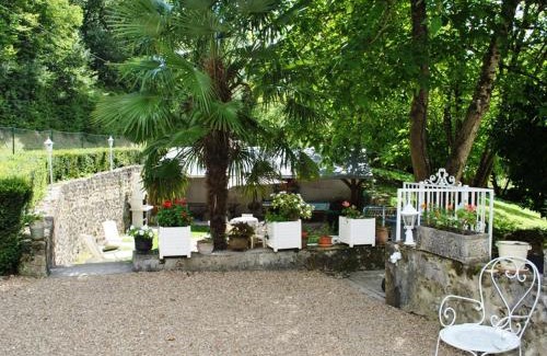 Blere Casa | Gîte rural rénové 3 niveaux, jardin privatif, équipements loisirs, draps inclus, cheminée, WiFi - FR-1-381-475
