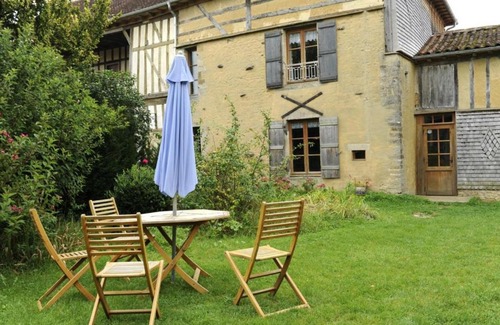 Soulaines-Dhuys Casa | Gîte Soulaines-Dhuys, 4 pièces, 6 personnes - FR-1-543-47