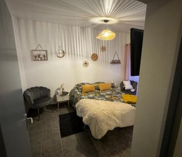 Quartier Saint-Leon Apartamento | Gîte & Spa CASANOU