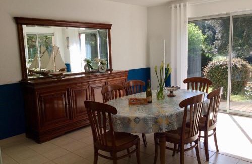 Saint-Brevin-l'Ocean Casa | Gîte spacieux avec jardin clos et accès mer à 100m, proche commerces - Saint-Brévin-les-Pins - FR-1-306-1049