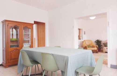 Marboue Casa | Gîte spacieux au cœur de Marboué - FR-1-581-155