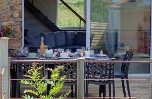 Neronde Casa | Gîte spacieux avec piscine et spa en pleine campagne - FR-1-496-296