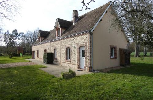 Happonvilliers Casa | Gîte spacieux en pleine campagne avec grand terrain, équipements de loisirs et confort moderne - FR-1-581-59