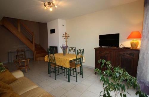 Docelles Casa | Gîte Spacieux entre Épinal et Gérardmer, Terrasse Privative, 5 Pers, Draps Inclus - FR-1-589-273