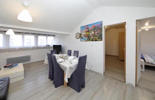 Granges-Aumontzey Apartamento | Gîte spacieux propre proche Gérardmer