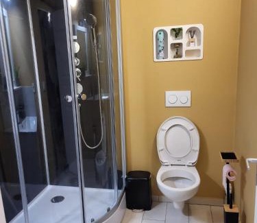 Bar-sur-Aube Apartamento | Gîte Studio Alex 3 Masson de Morfontaine rez de chaussé