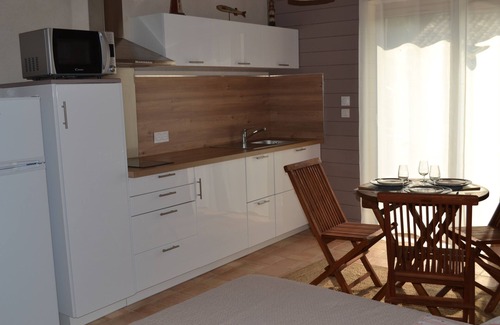 La Jarrie Apartamento | Gîte Studio Piscine Couverte Proche La Rochelle Pour Petit Séjour en Famille