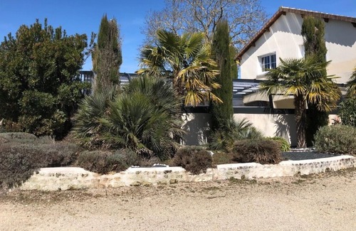 Thure Casa | Gîte Tournesol, cerca de Futuroscope