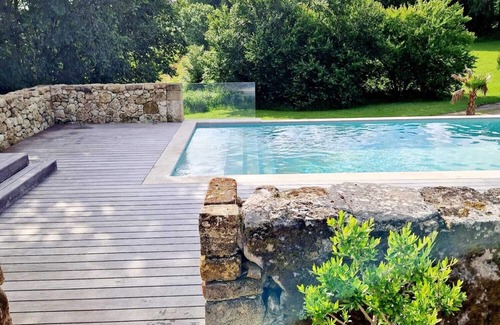 Saint-Romain-la-Virvee Casa | Gîte vinacacia