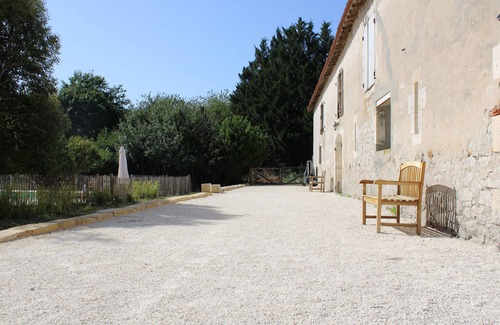 Servanches Casa | Gîtes au Château de Servanches, Dordogne, 20 Personnes, Piscine & Nature