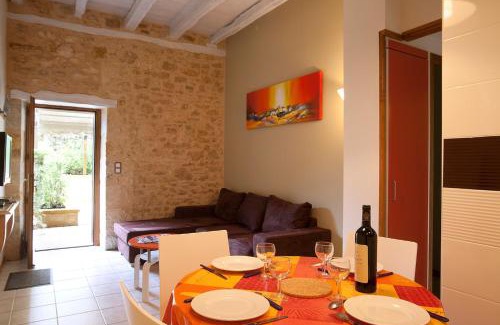 Bezenac Casa | Gîtes la Palombière La Mélonie