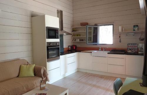 Asperes Casa | Gîtes "Les Cabanes de Carelle" entre Camargue et Cévennes