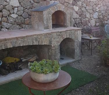 Saint-Andre-de-Majencoules Cama Y Desayuno | GîteSPAPiscineCVN