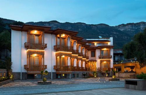 Akyaka Hotel | GÖKTÜRK OTEL