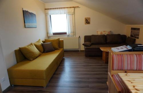 Wald Casa | Gölsenhof - Fam. Büchinger