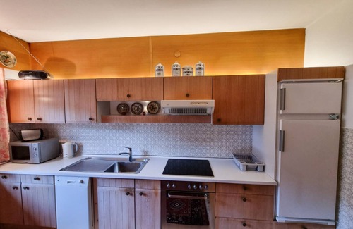 Zell am Ziller Apartamento | Günstiges 8er Apartment in Zell am Ziller, Skibus 50m - zum Skigebiet 5 Minuten!
