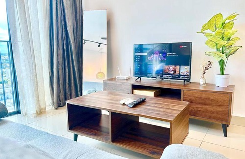 Shah Alam Apartamento | G 1-5pax Cozy Home Trefoil Setia Alam 100mps Wifi & TV SCCC