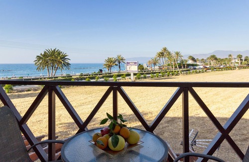 Latsi Apartamento | G&E Beach Apartments