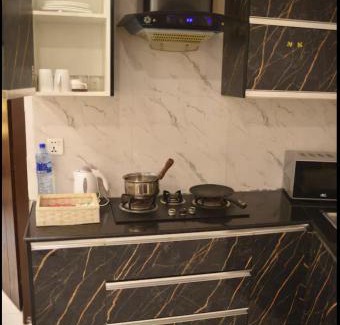 Clifton Casa | G-Twenty Two