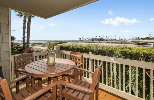 Townsite Casa | G23 - Coastal Cottage