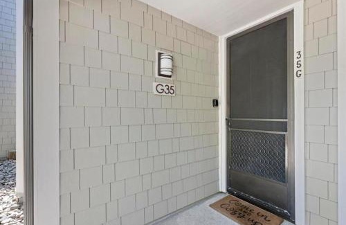 Townsite Casa | G35 - Golden Poppy Beach Cottage