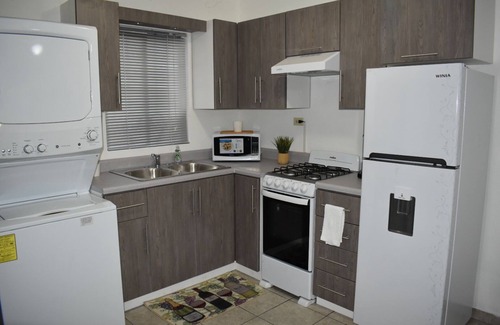 Mexicali Casa | GABBYS HOUSE SUPERSAFE COMFORTABLE IMPECCABLE 24/7 SECURITY PRIVATE NEIGHBORHOOD