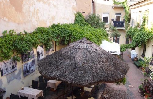 Old Town Cama Y Desayuno | Gabi B&B