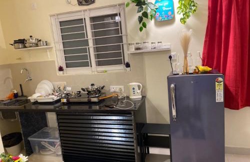 Gachibowli Apartamento | Gachibowli ' House of Color's Susi Stays-303 1 BHK