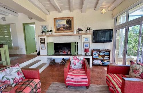 Pringle Bay Casa | Gaenor's Beach House