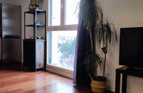 Villemomble Apartamento | Gagny hyper center, near RER station, renovated studio flat