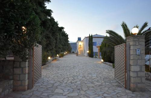 Ermionida Villa | Gaia Luxury Villa