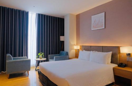 Downtown Ho Chi Minh City Hotel | Galaxy Hotel - Ben Thanh Market