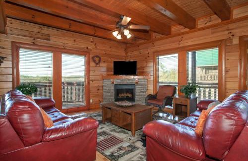 Sevierville Casa | Galaxy Splash Hot Tub Pool Theater and MTN Views