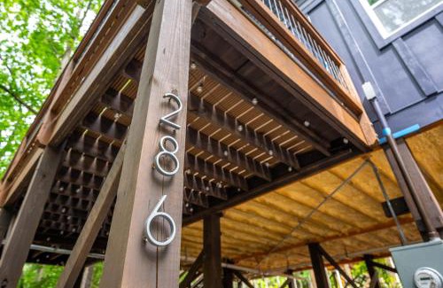 Bynum Casa | Galaxy Tree House