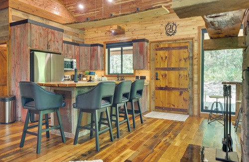 Galena Cabina | Galena Cabin on 20 Acres: 5 Mi to Downtown!