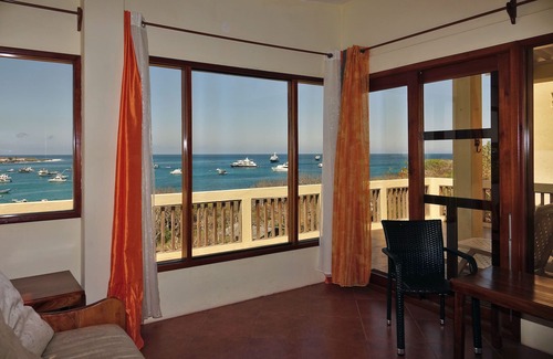 Puerto Baquerizo Moreno Apartamento | Galeodan Penthouse - espectaculares puestas de sol sobre la bahía - Perfecto para la tercera edad
