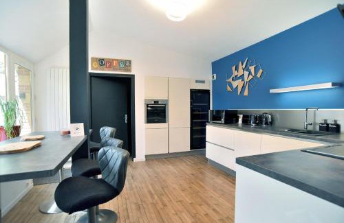 Dinan Apartamento | Galerie - Ancienne galerie de peinture sur le port
